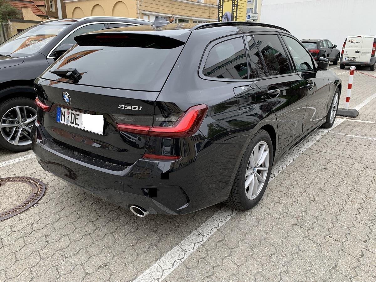 330i xDrive.JPG