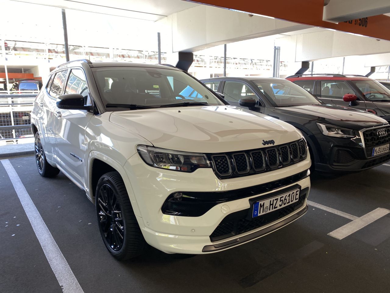 SIXT_003.jpg