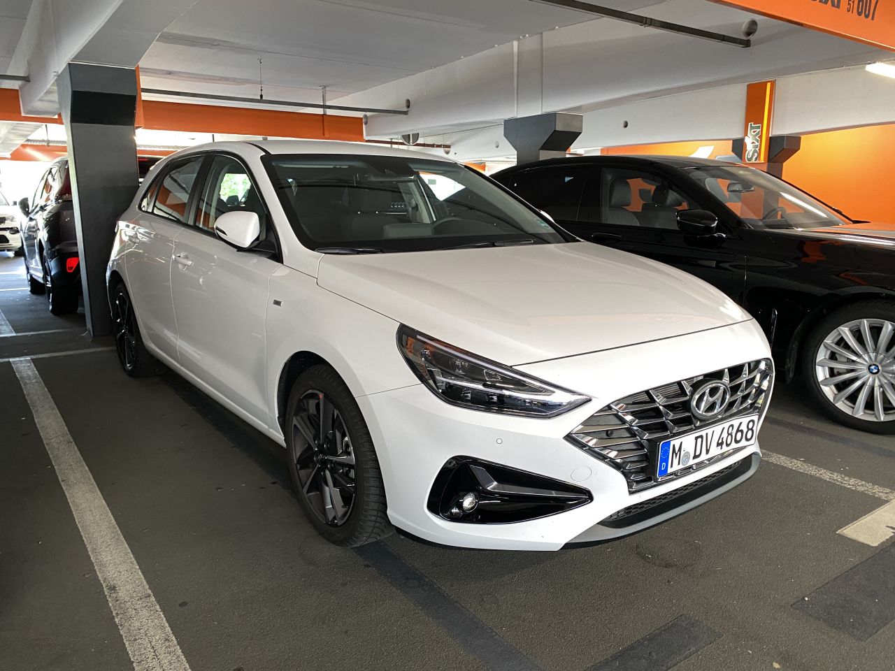 SIXT_006.jpg