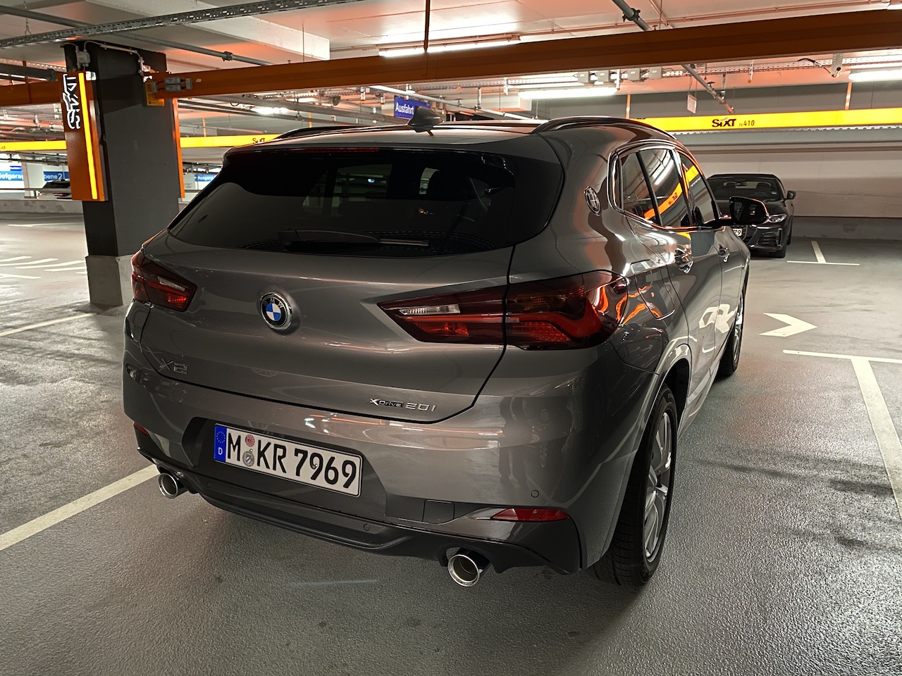 BMW X2 x20i_Sixt.JPG