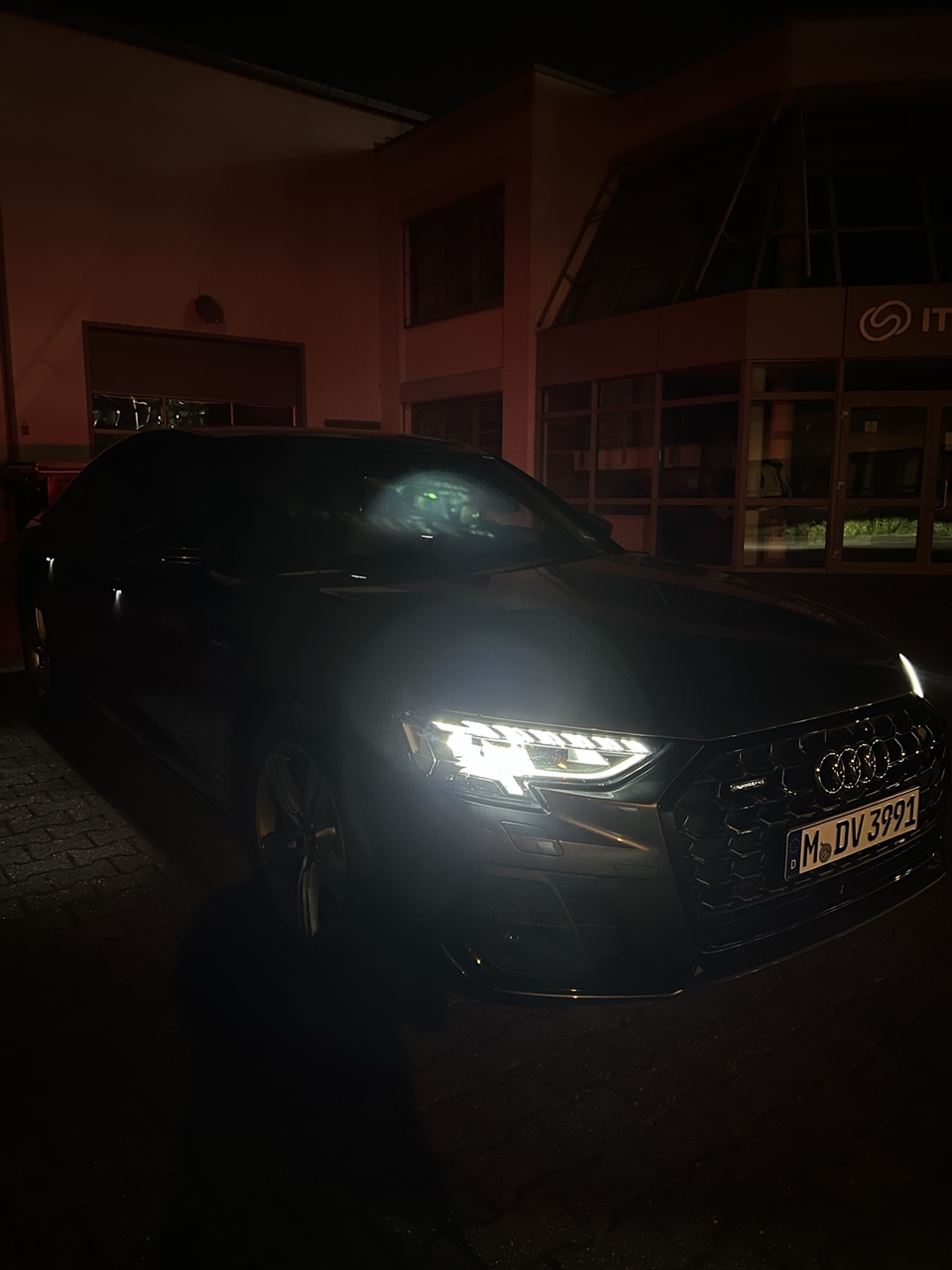 Die digitalen Matrix LED Scheinwerfer sind super präzise