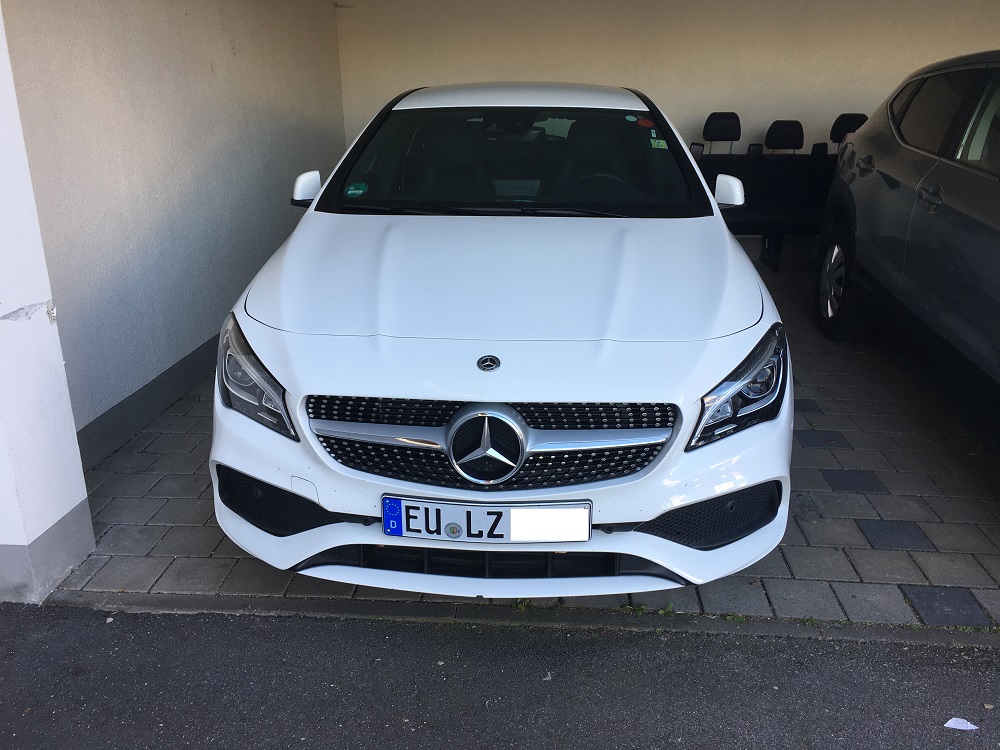 AVIS LA 9.0.jpg