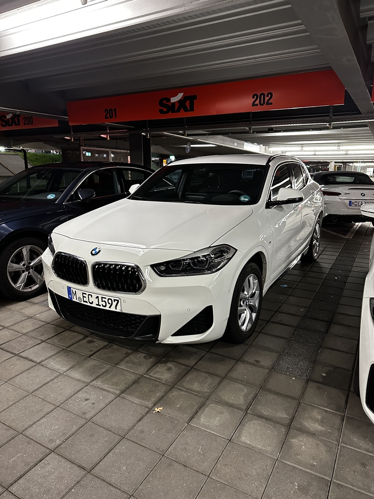 BMW X2