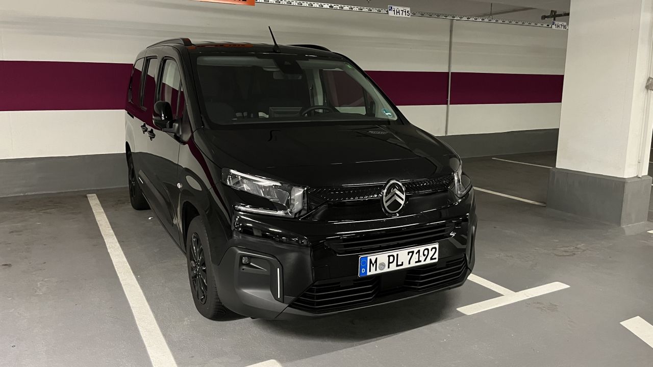 SIXT_018.jpg