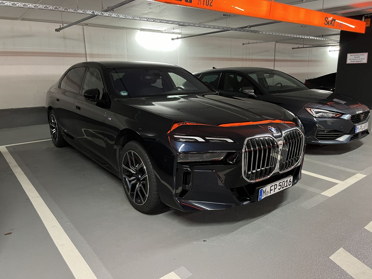 SIXT_003.jpg