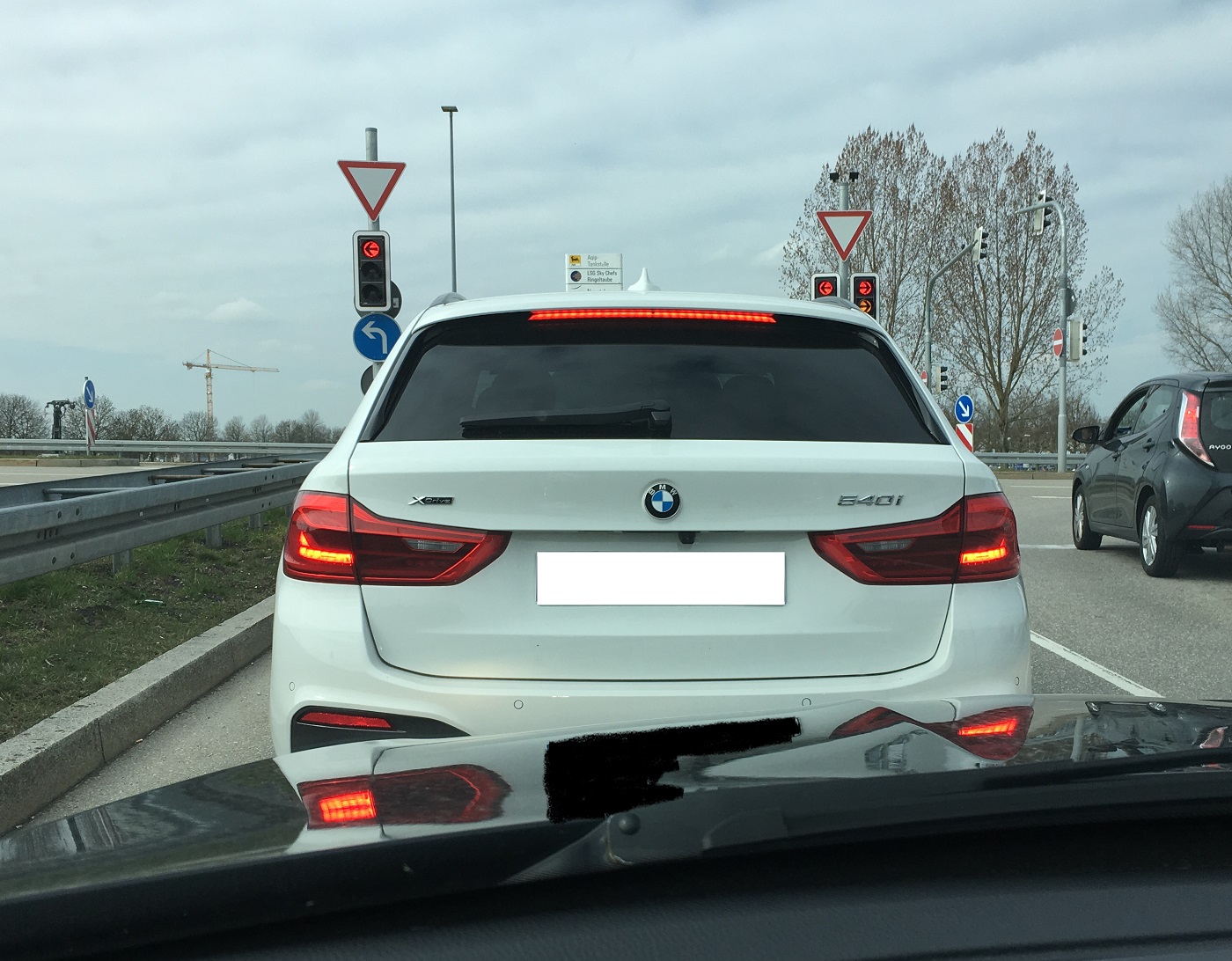 BMW 540i xDrive.jpg