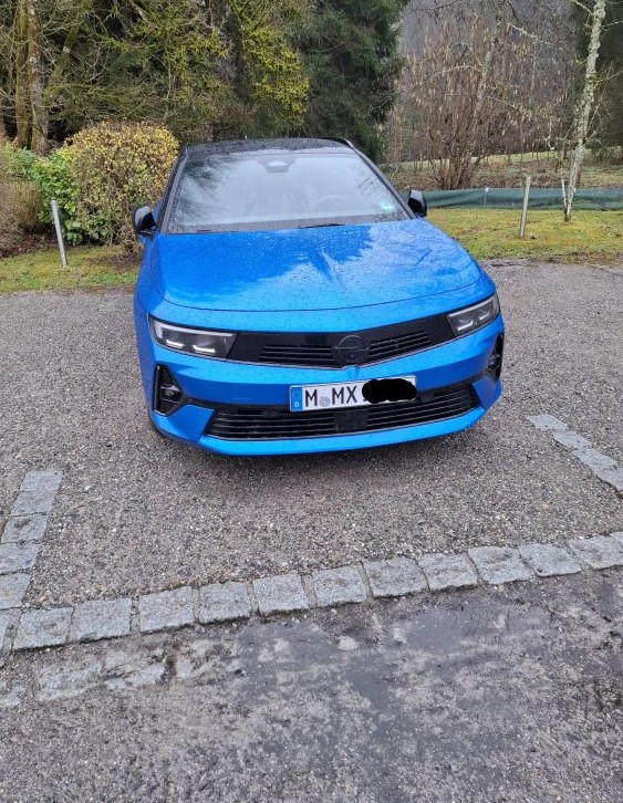 Sixt Astra.jpg