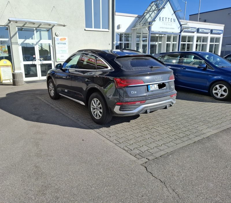 Sixt Q5.jpg