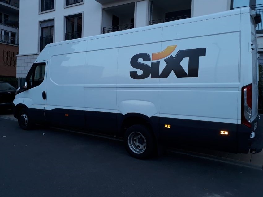 Sixt.jpg