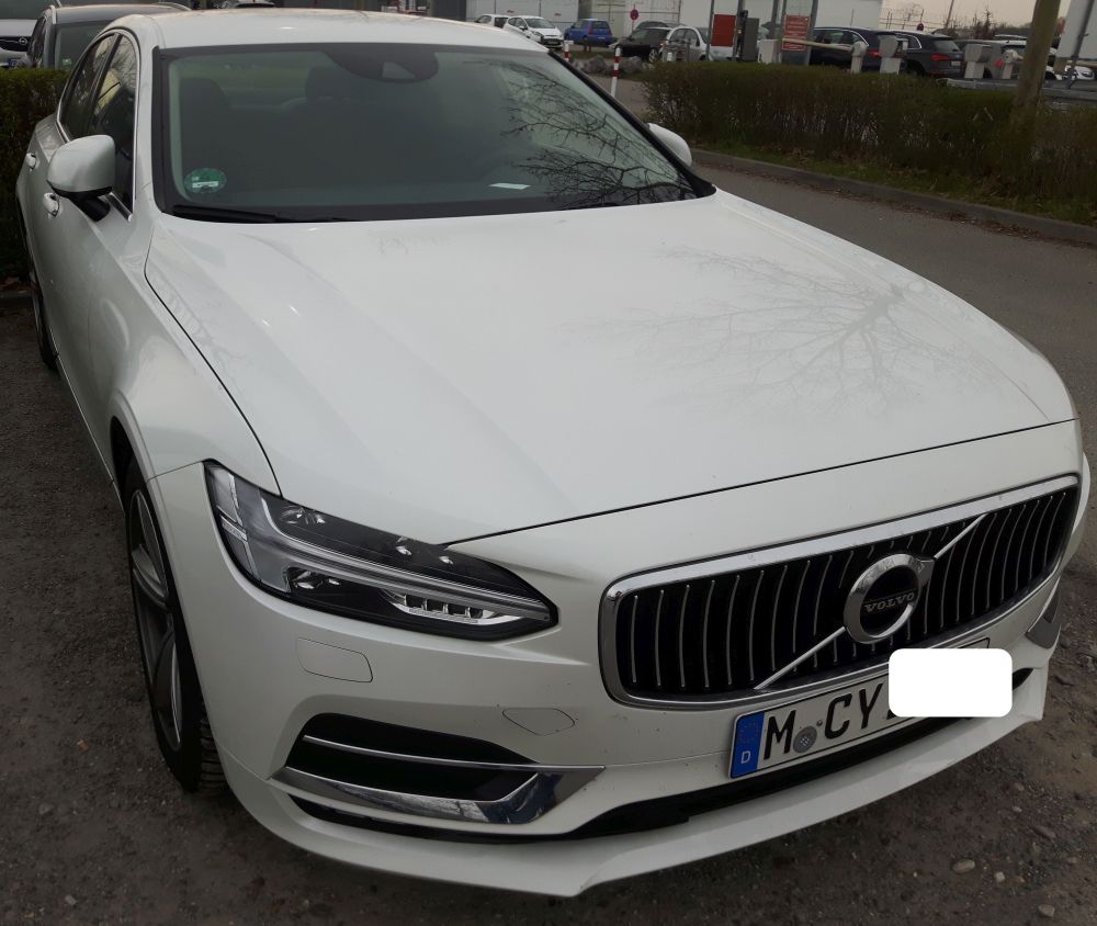 Volvo.jpg