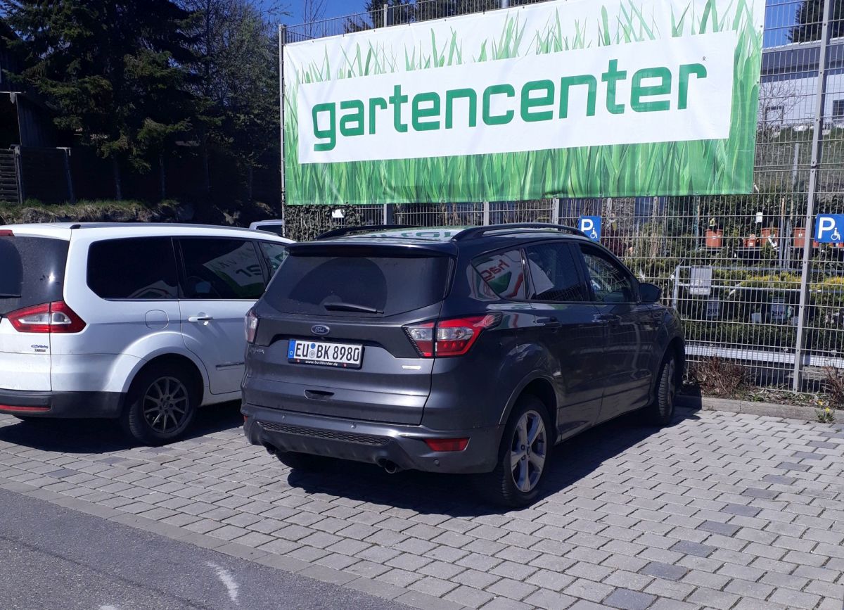 Ford Kuga Buchbinder.jpg