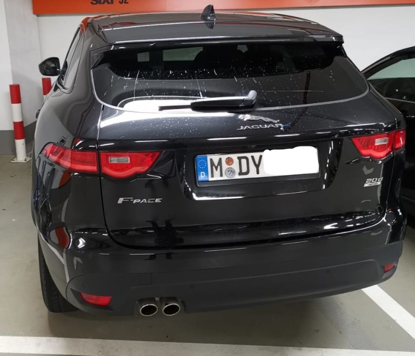 Jaguar F Pace.jpg