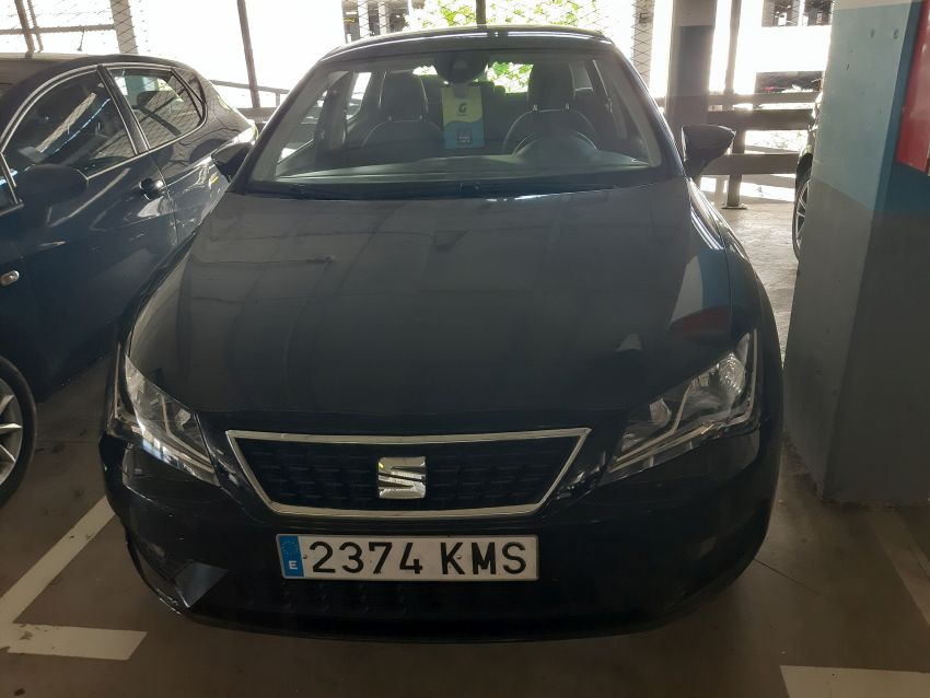 Goldcar  e.jpg