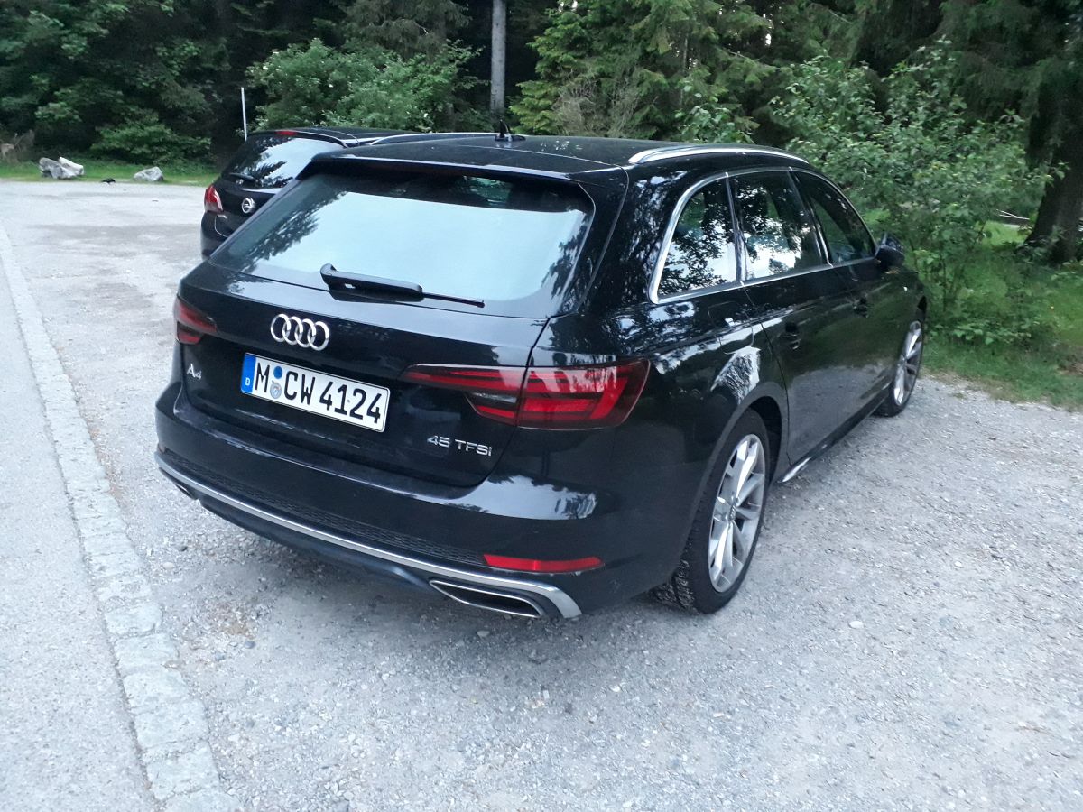 Sixt A4_1.jpg