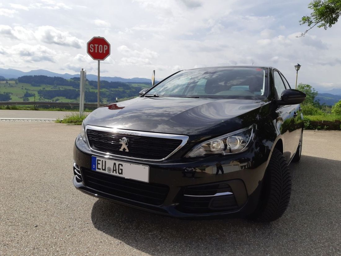 Peugeot 1.jpg