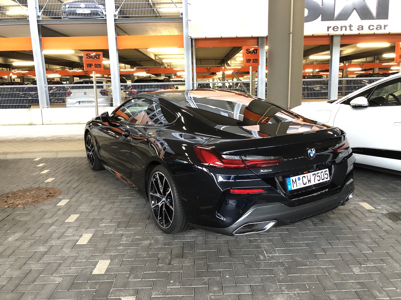 Sixt_BMW 840d_001.JPG