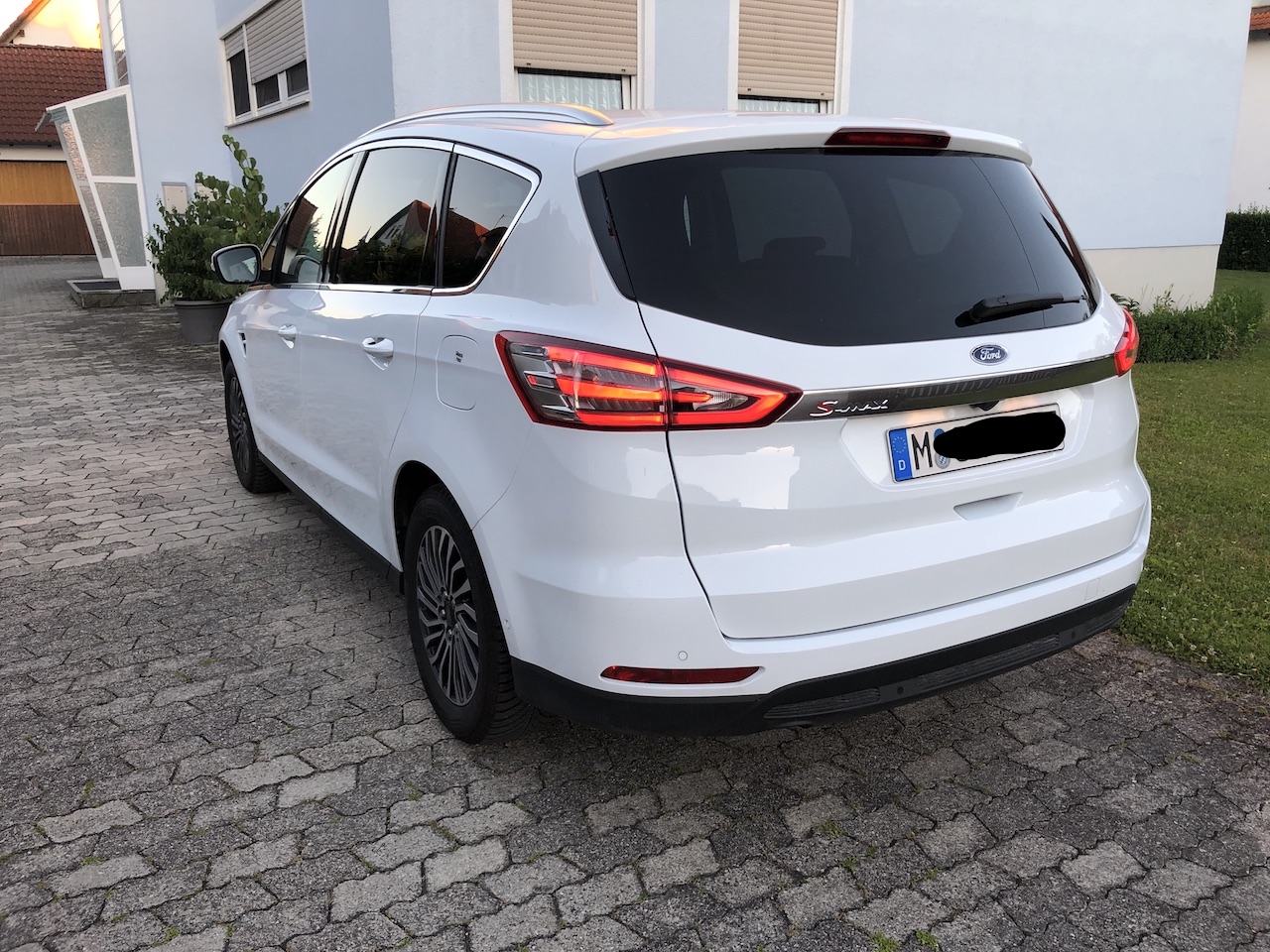 Ford S-Max_002.JPG