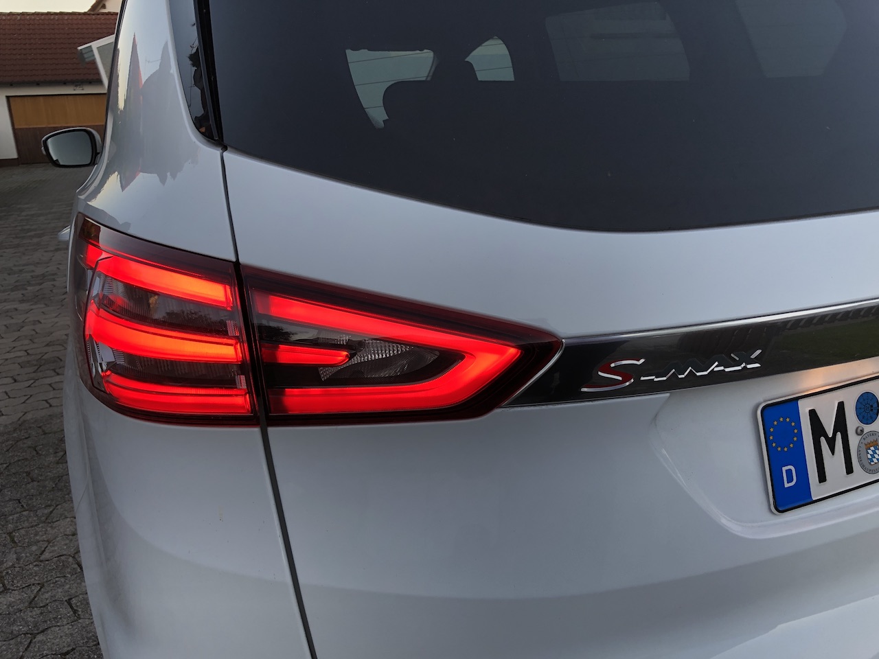Ford S-Max_004.JPG