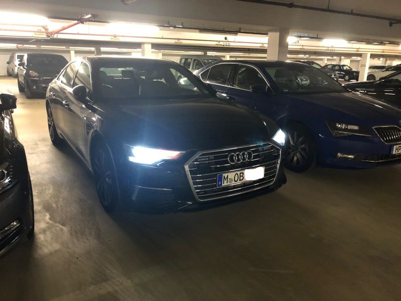 Sixt A6 vorne.jpg