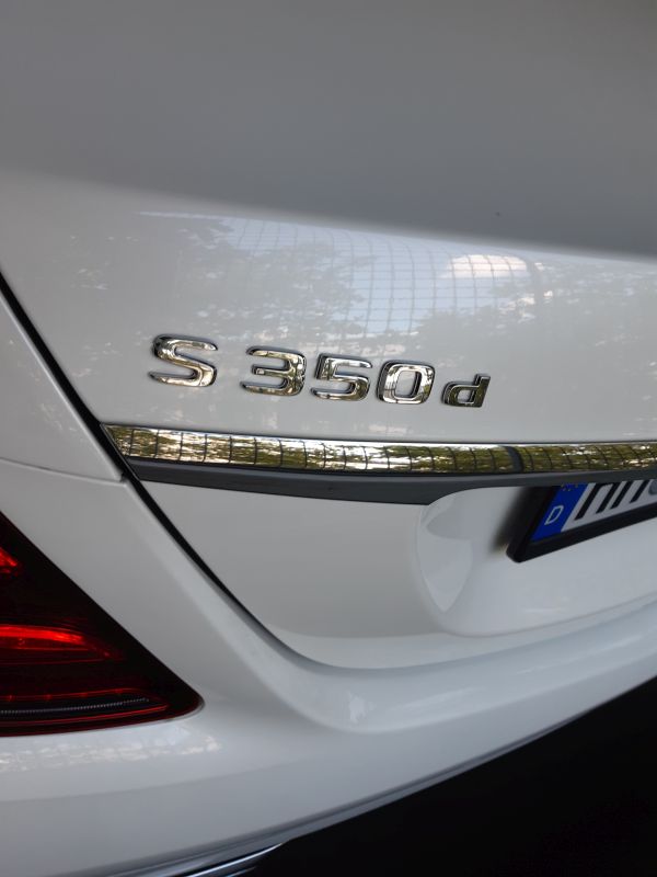 S350d.jpg