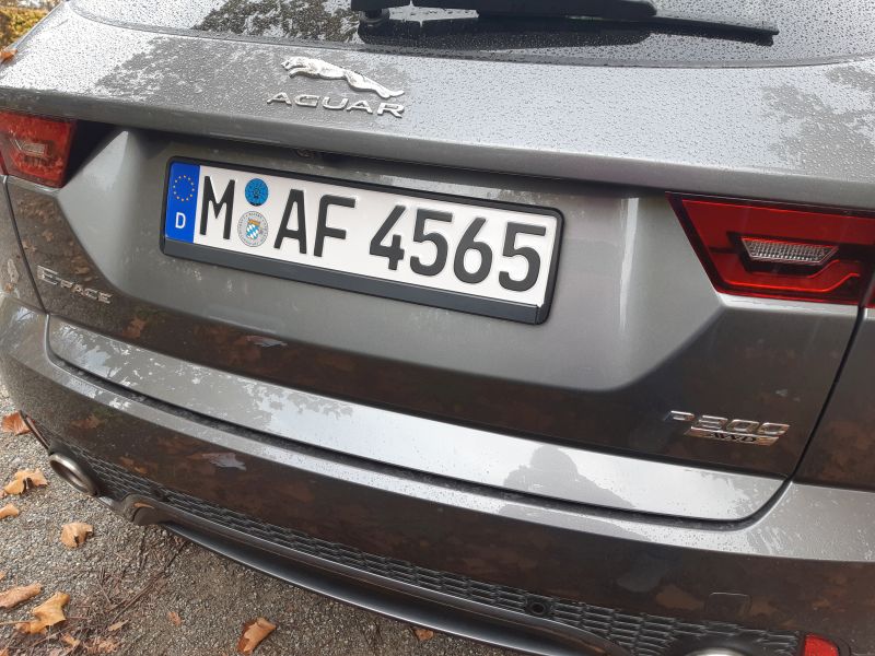 Jaguar E-pace.jpg