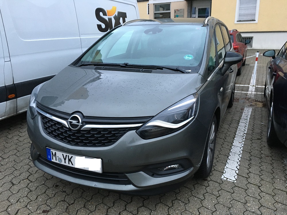 Sixt8.jpg
