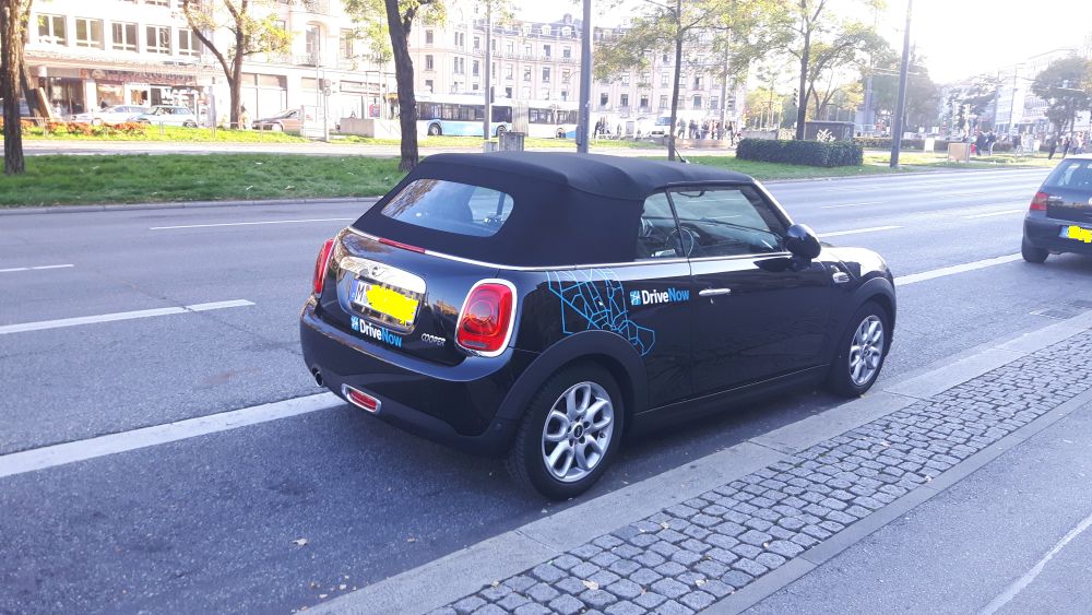 Drive Now MUC Mini Cabrio.jpg