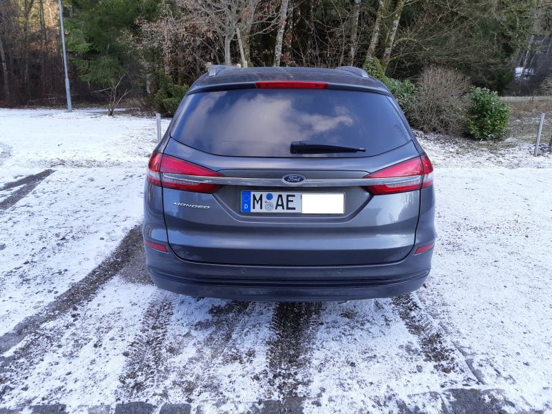 Sixt Mondeo..jpg