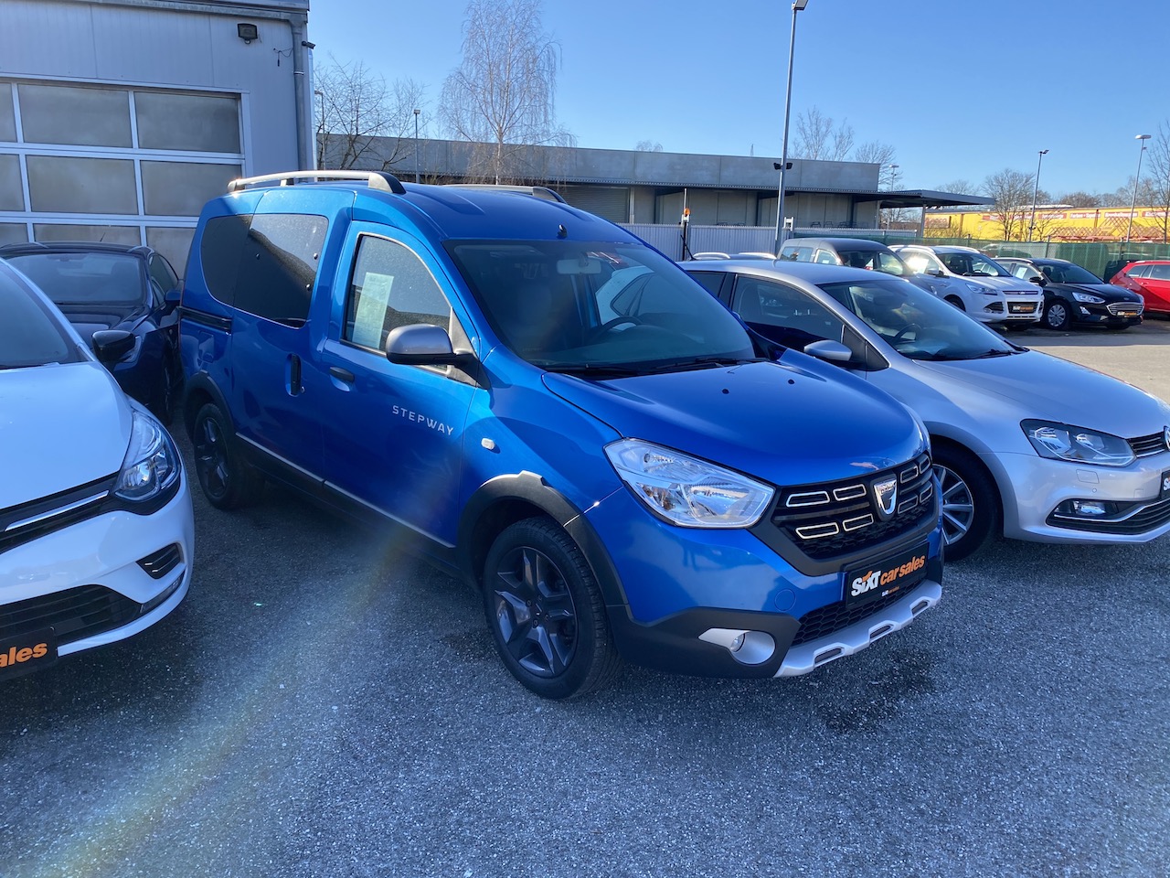 SIXTCarSales_002.JPG