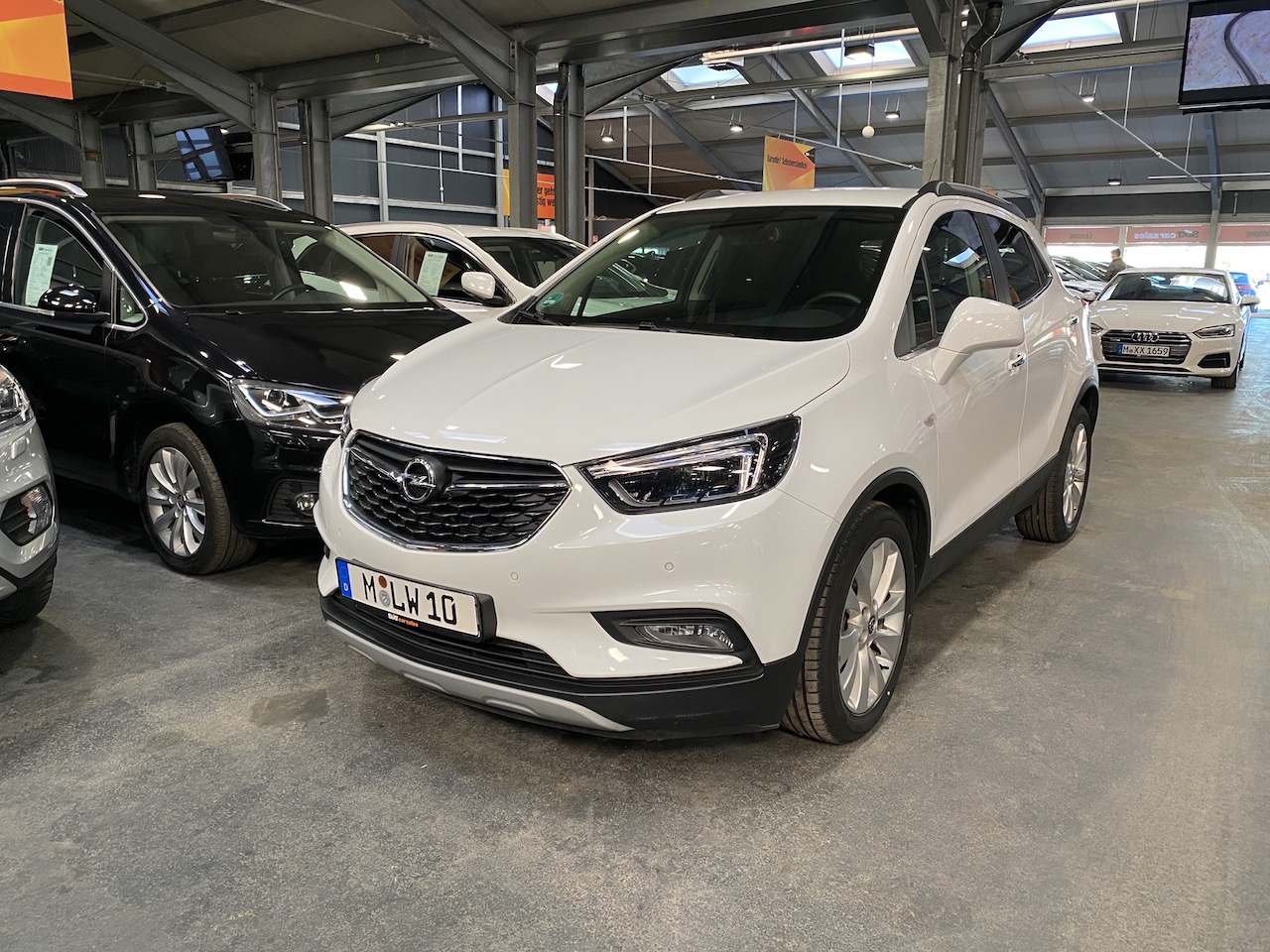 SIXTCarSales_010.JPG