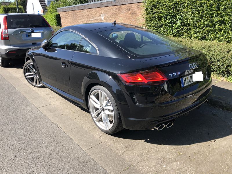 Sixt Audi TT.jpg