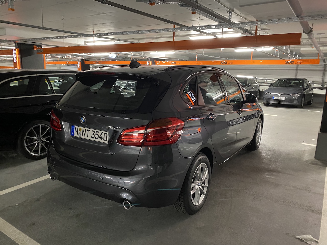 SIXT_220i AT.JPG