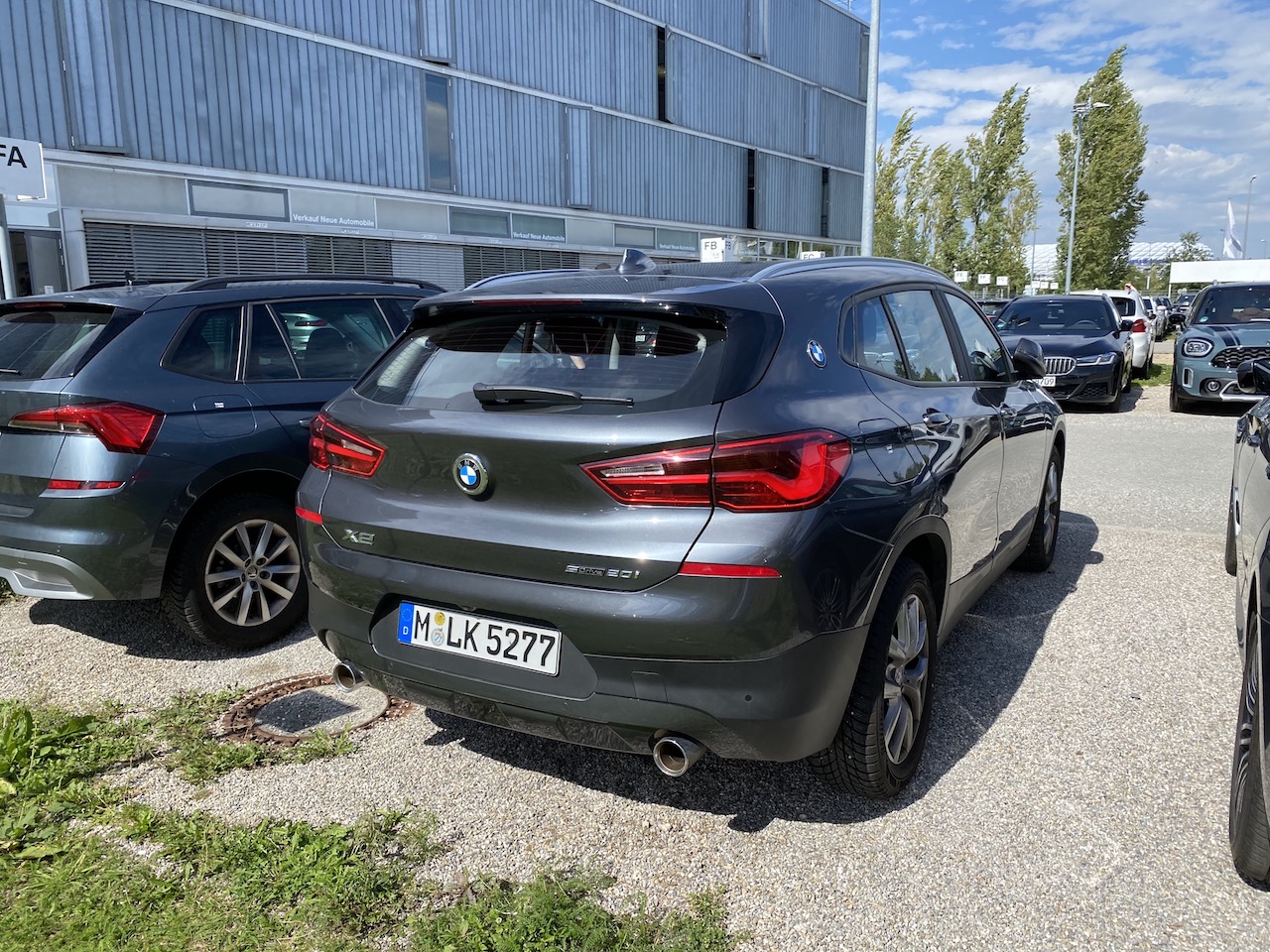 SIXT_X2 s20i.JPG