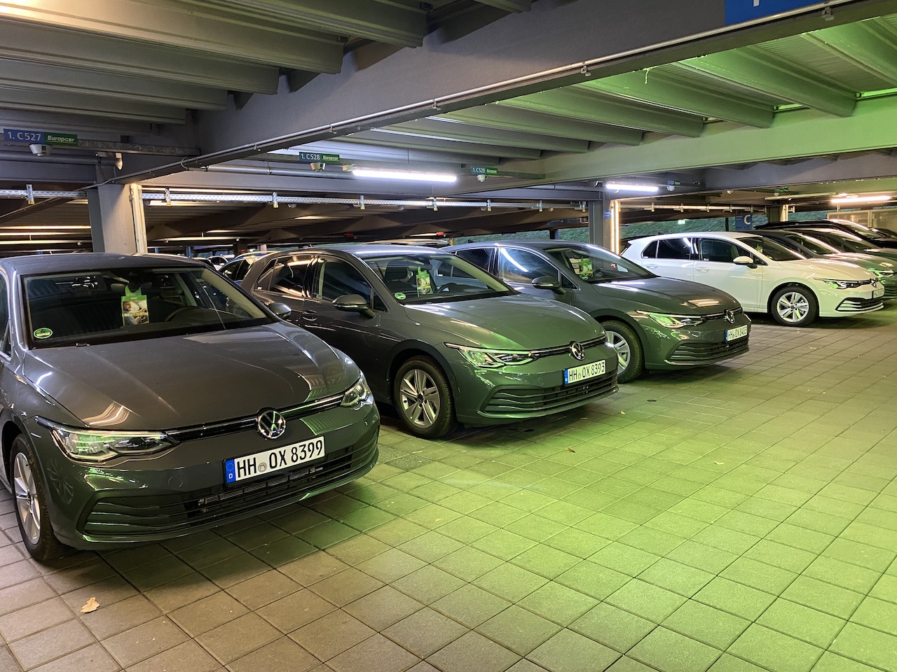 EC_VW Golf8 Armee.JPG