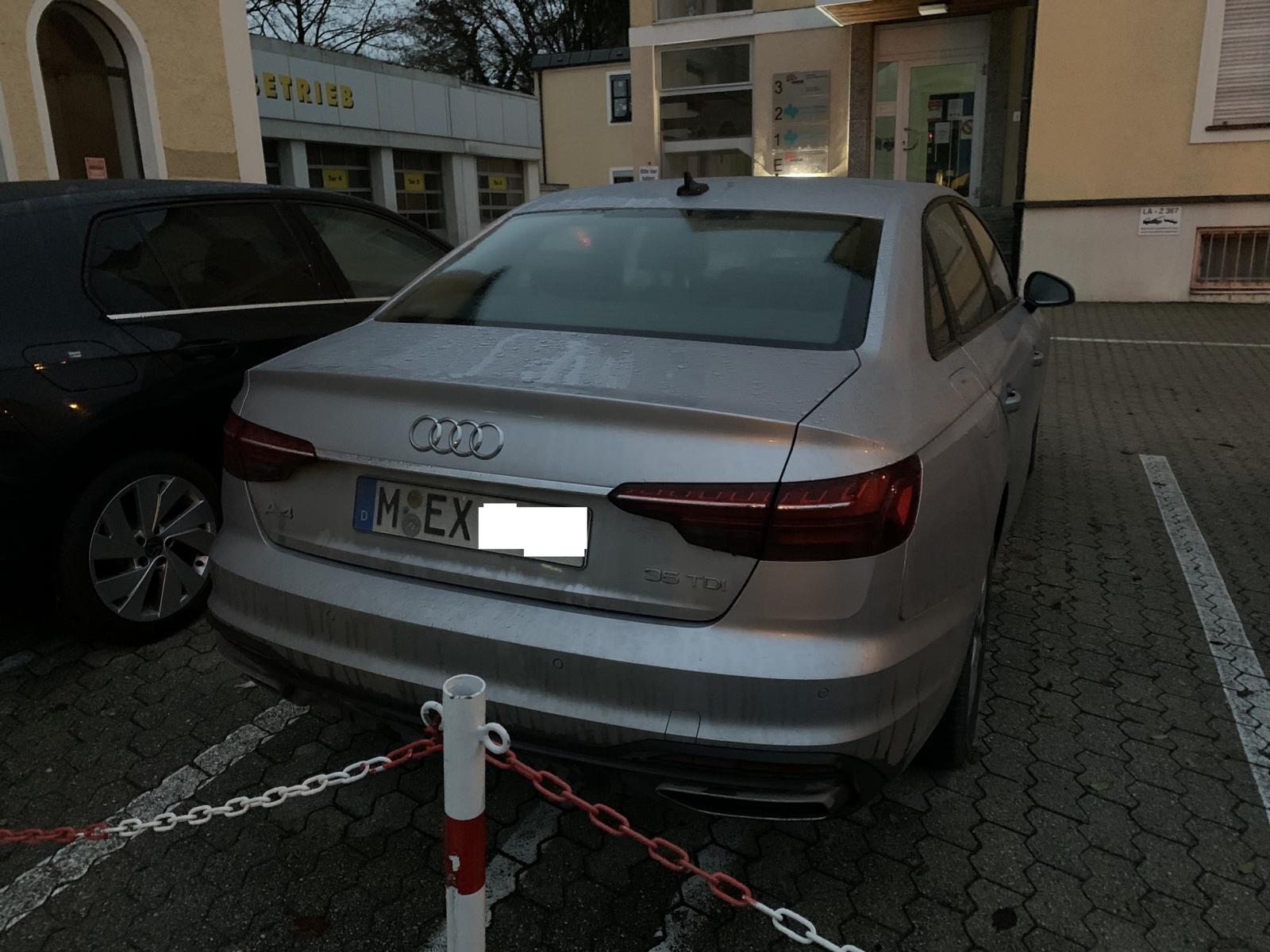 Sixt 3 heck.JPG