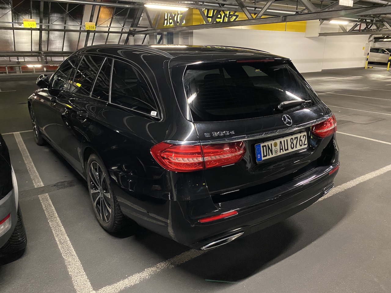 MB E300dT_HZ.JPG