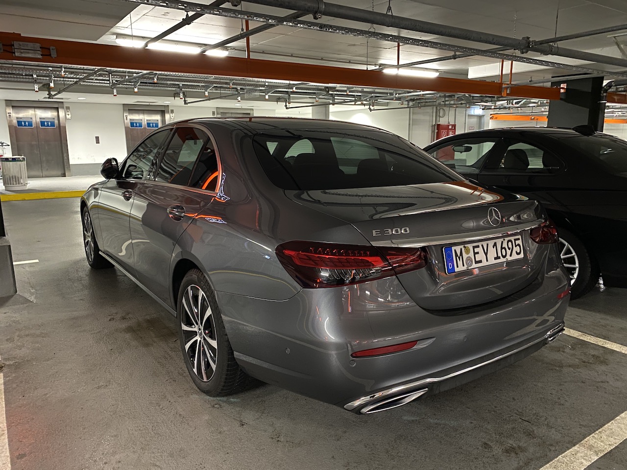 SIXT_MB E300.JPG