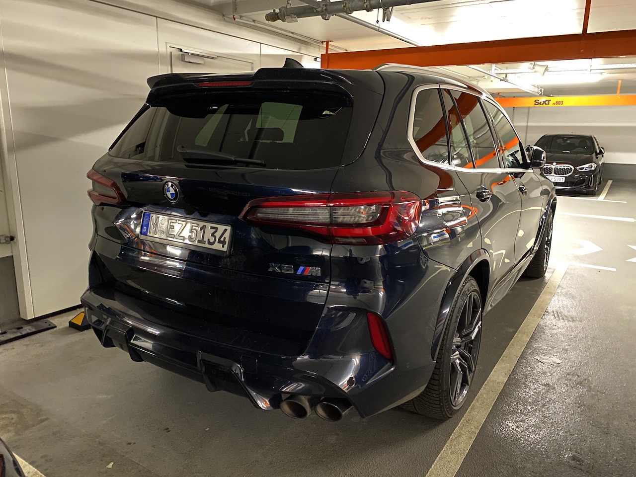 SIXT_BMW X5M.JPG