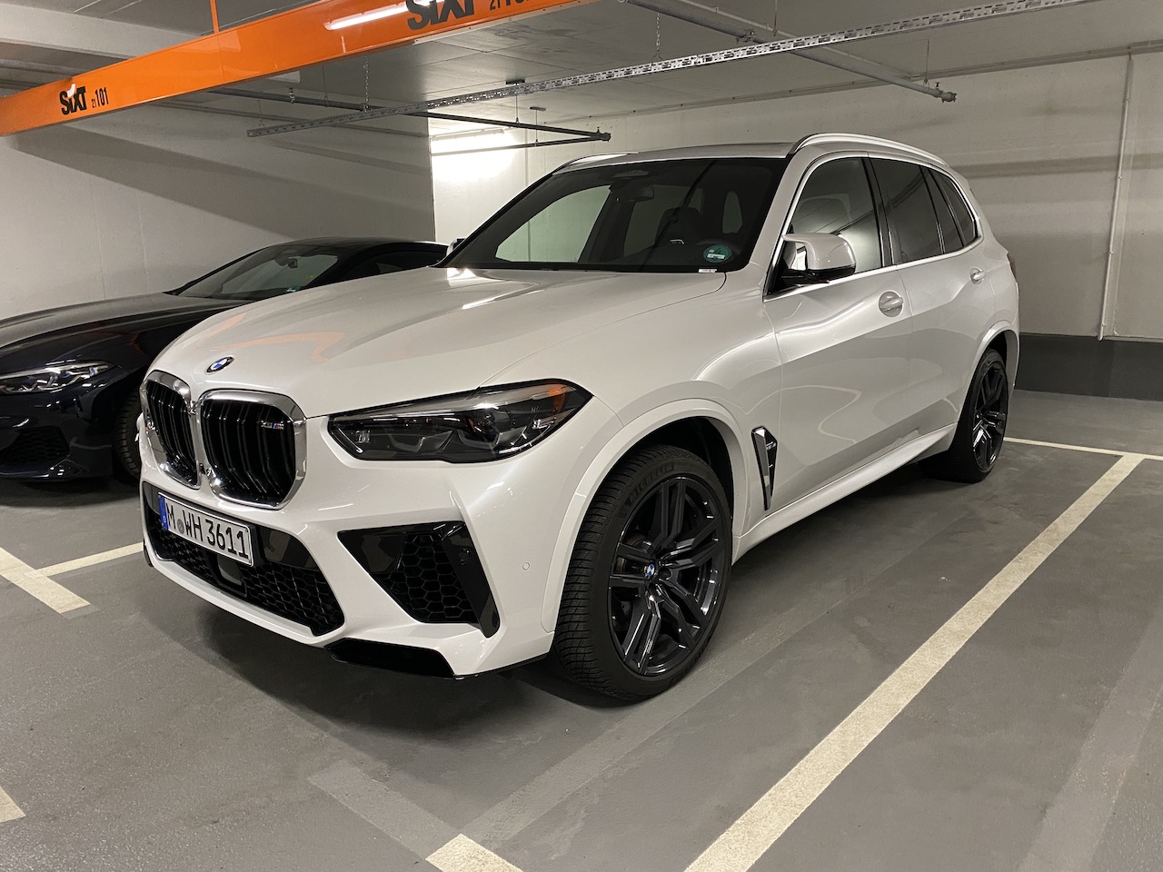 SIXT_X5M.JPG