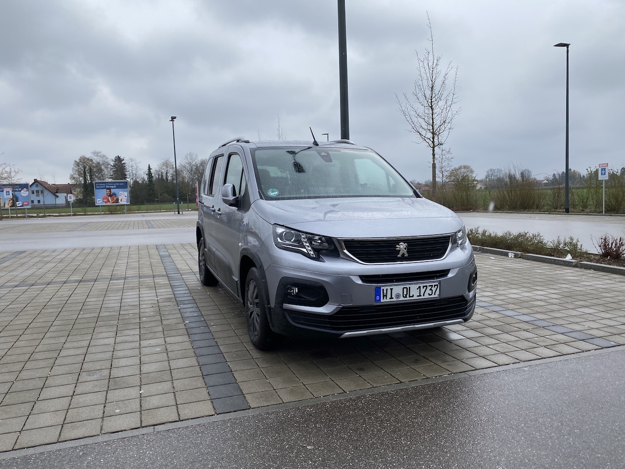 Peugeot Rifter_Enterprise.JPG