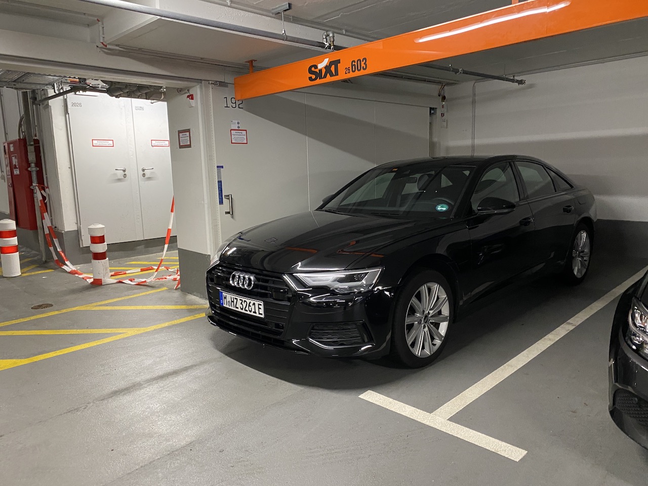 A6 55TFSIe Limousine.JPG