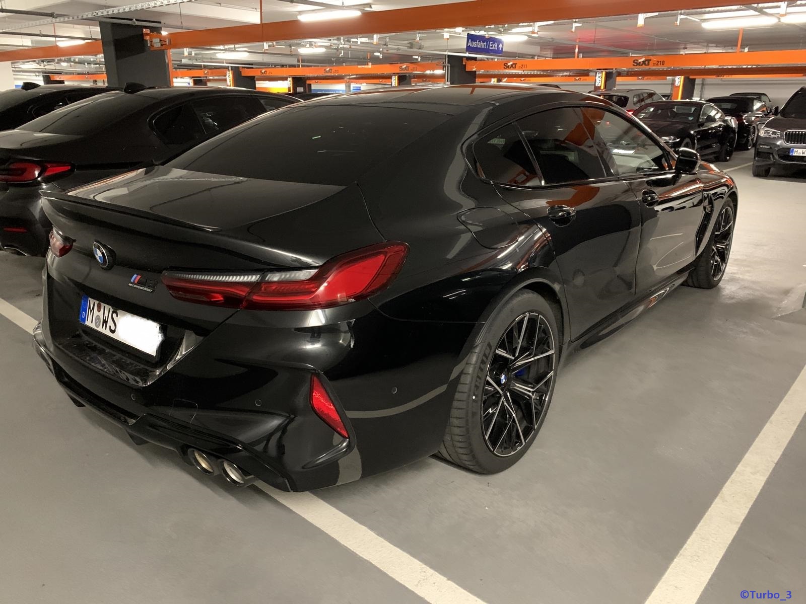 BMW M8 GC Competition Heck.jpg