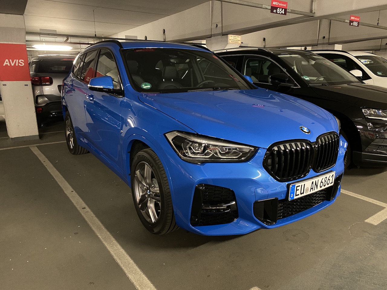 AVIS_BMW X1 MPaket.JPG