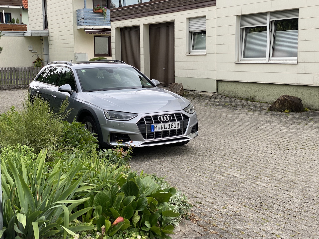 A4 allroad.JPG
