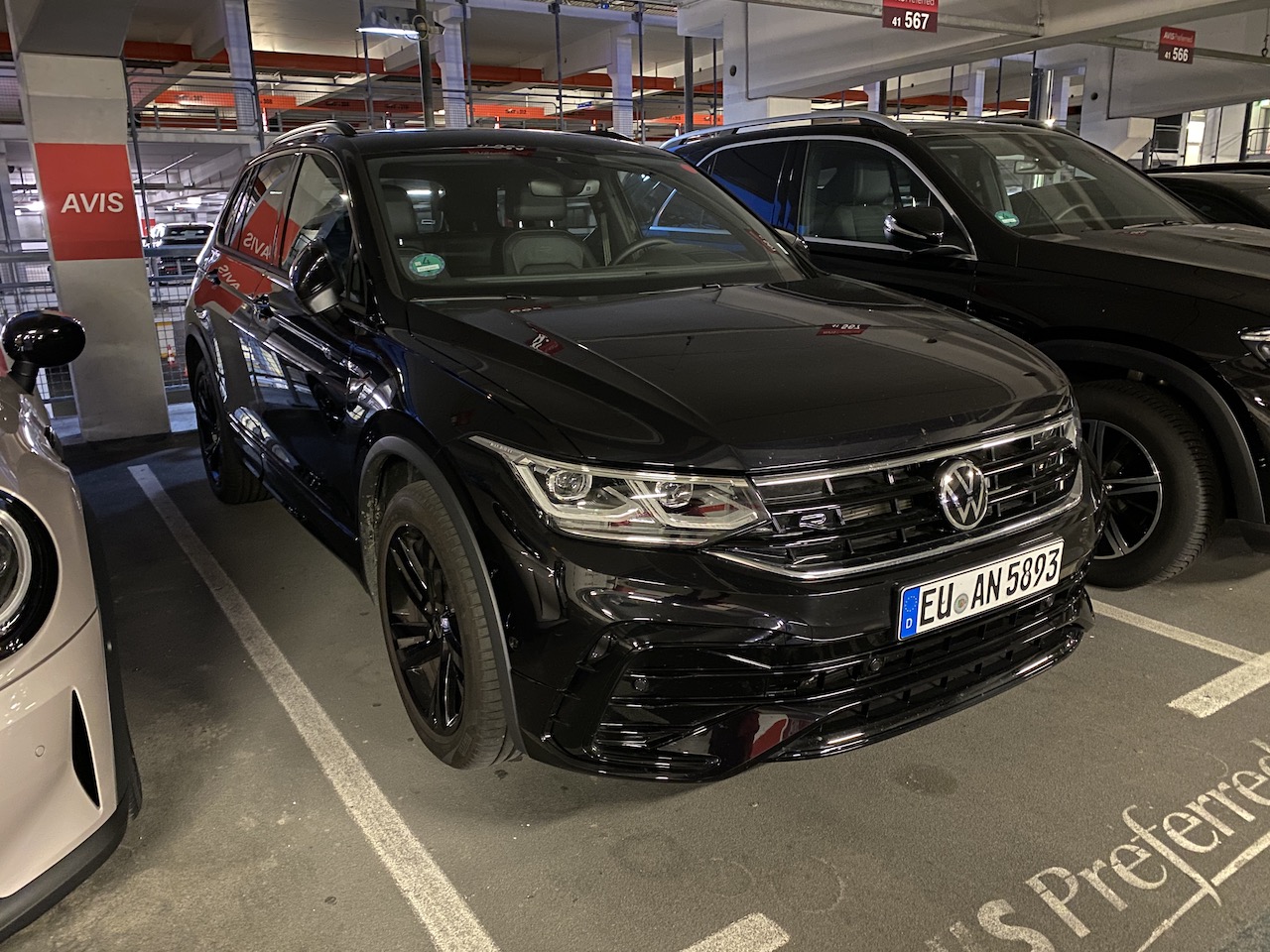 AVIS_VW Tiguan R Line 4Motion.JPG