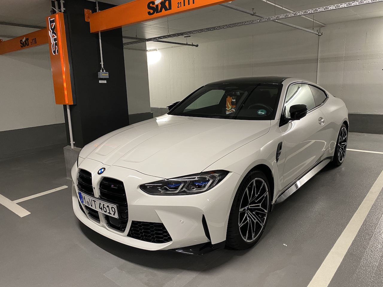 SIXT_BMW M4 Comp.JPG