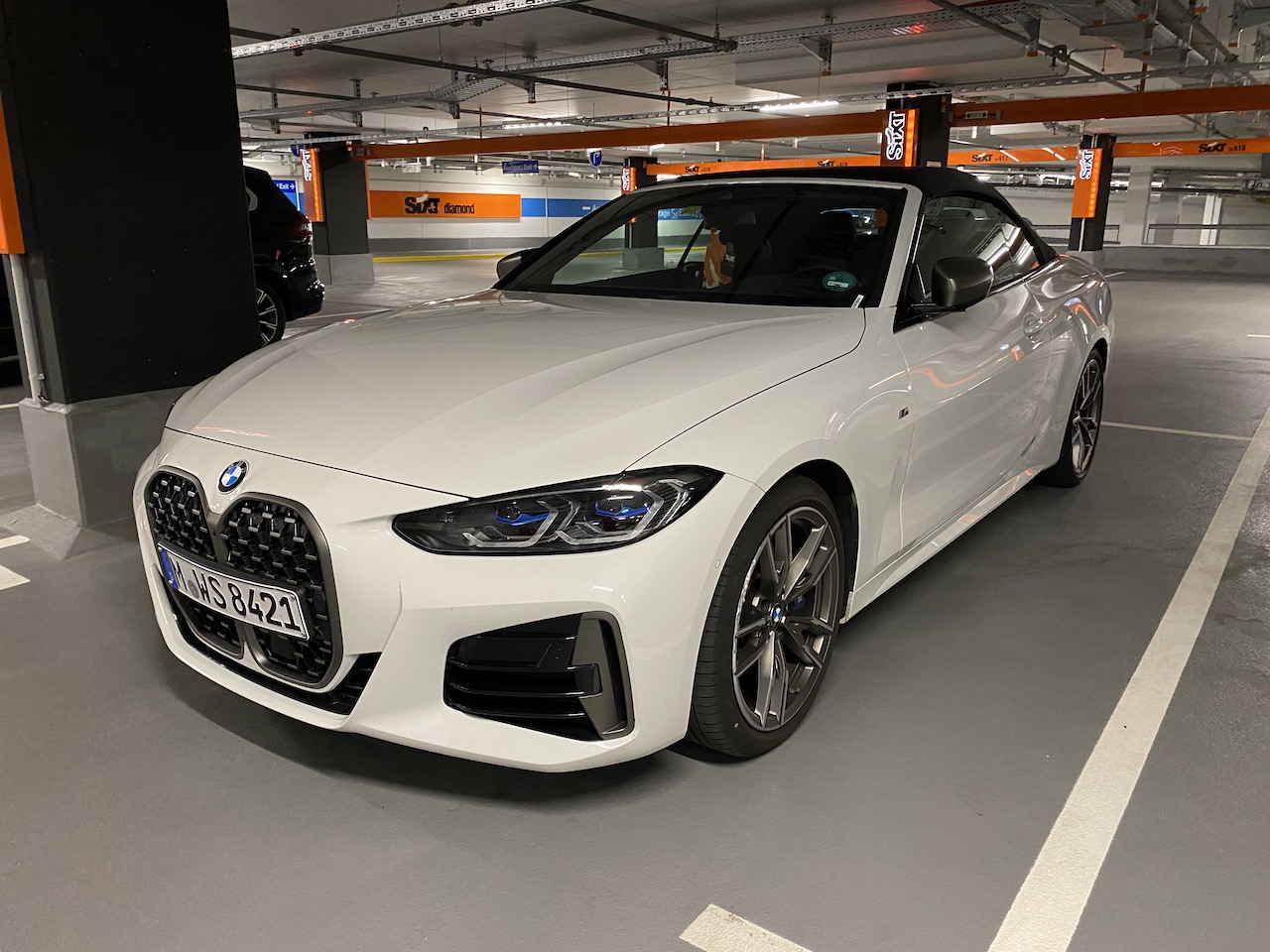 SIXT_BMW M440i Cab_02.JPG