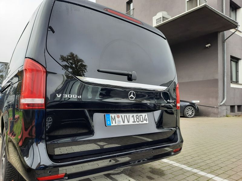 V300d.jpg