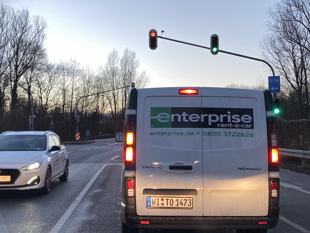 Enterprise Renault Trafic.JPG