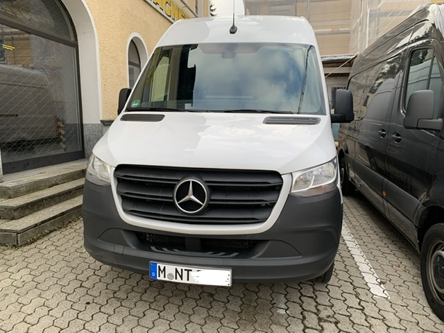 1CF59401-F03B-4686-8136-BEDB5E888004.jpeg